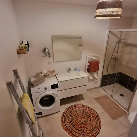 Superbe T2 Aux Lecques Avec Jardin Piscine Parking
